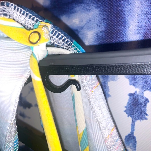 2 in 1 Tankini Top NWT Palms and Yellow - Picture 10 of 13